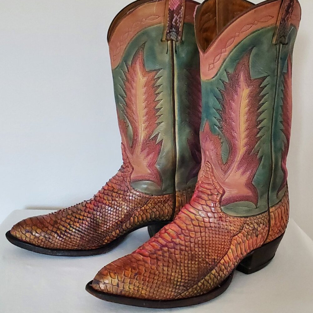 Tony Lama 7 EE painted custom snake skin blue purple pink western cowgirl rodeo